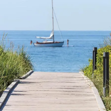 Schoene Mit Garten In Robertsdorf, Cleaning Included