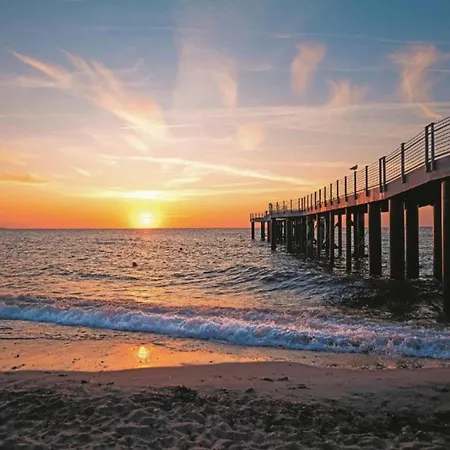 아파트 Schoene Mit Garten In Robertsdorf, Cleaning Included