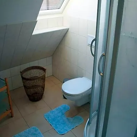 Schoene Mit Garten In Robertsdorf, Cleaning Included Apartamento Blowatz