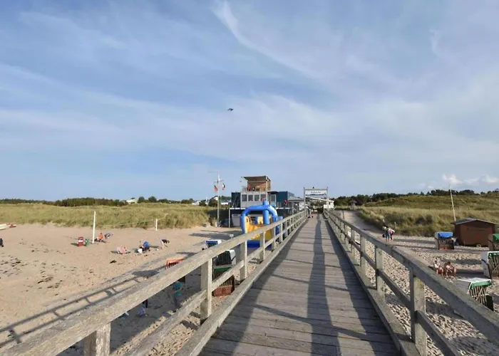 Schoene Mit Garten In Robertsdorf, Cleaning Included Blowatz