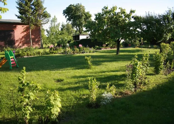 Apartamento Schoene Mit Garten In Robertsdorf, Cleaning Included Blowatz